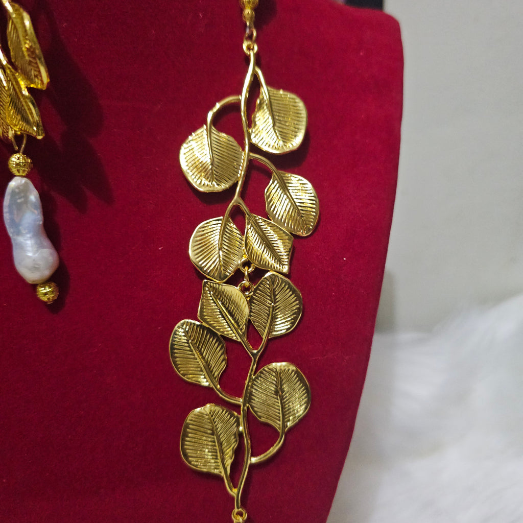 Baroque Pearls with Gold Plated Piece Set