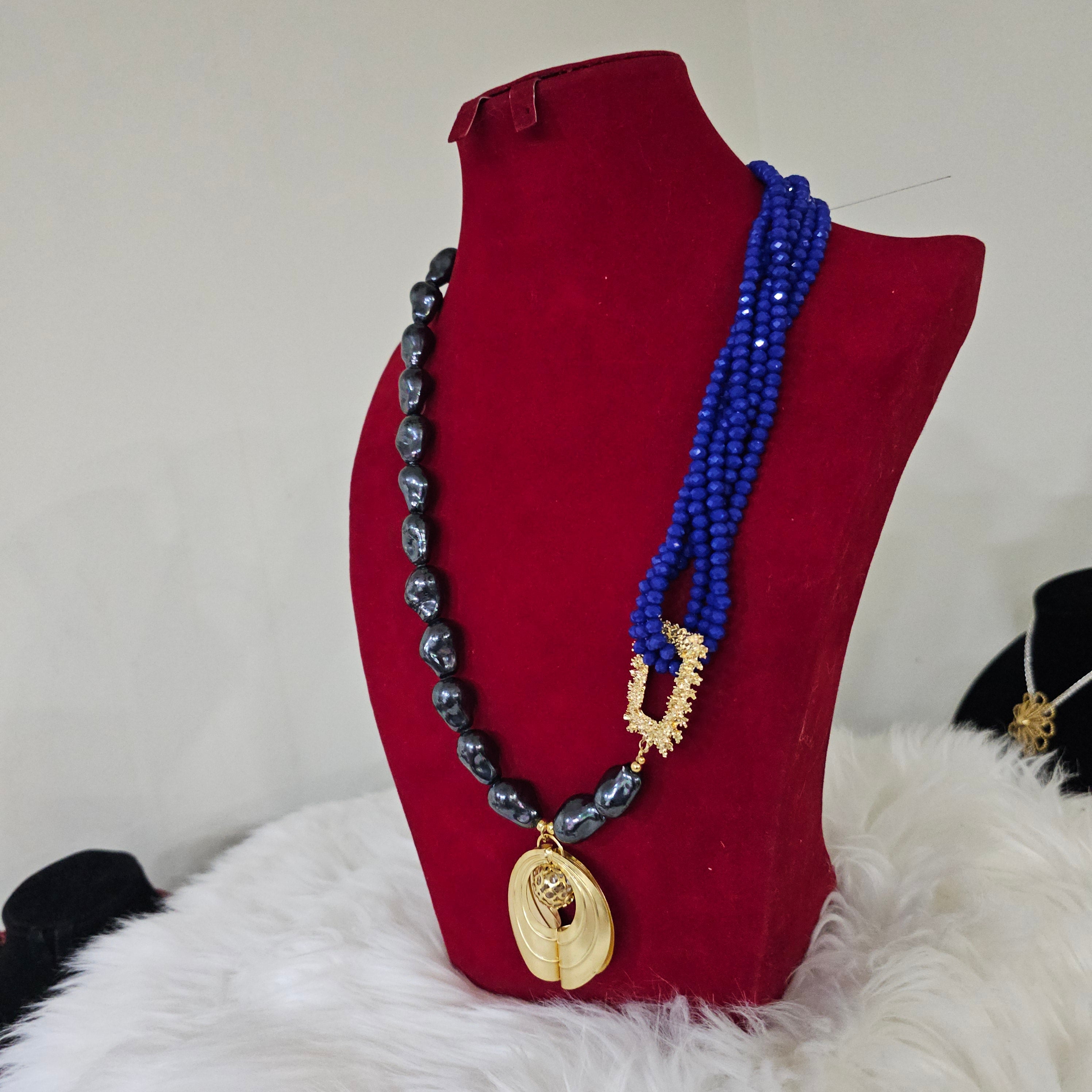 Exquisite Baroque pearl with Faceted crystal, gold plated necklace